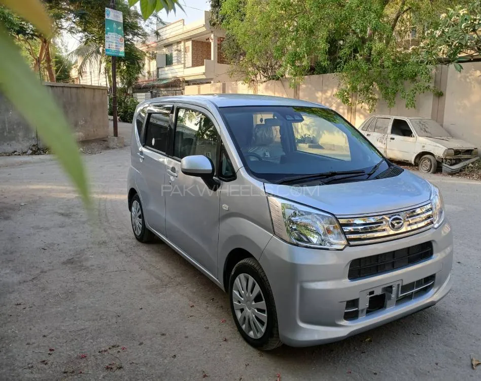 Daihatsu Move 2023 for Sale in Karachi Image-1
