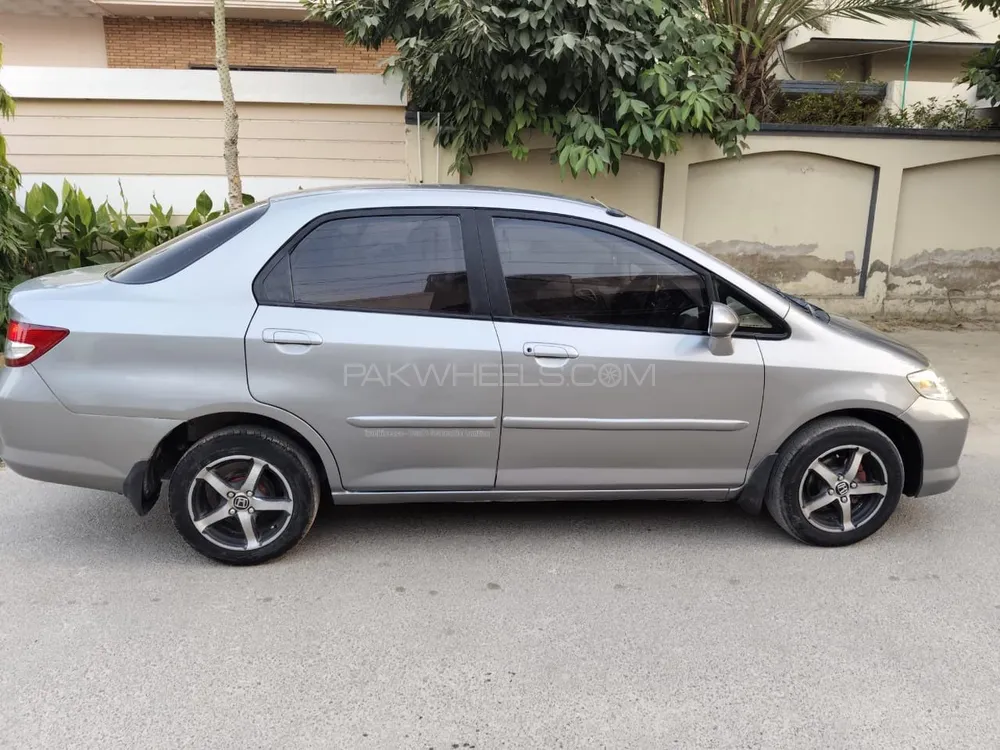 Honda City 2005 for Sale in Bahawalnagar Image-1