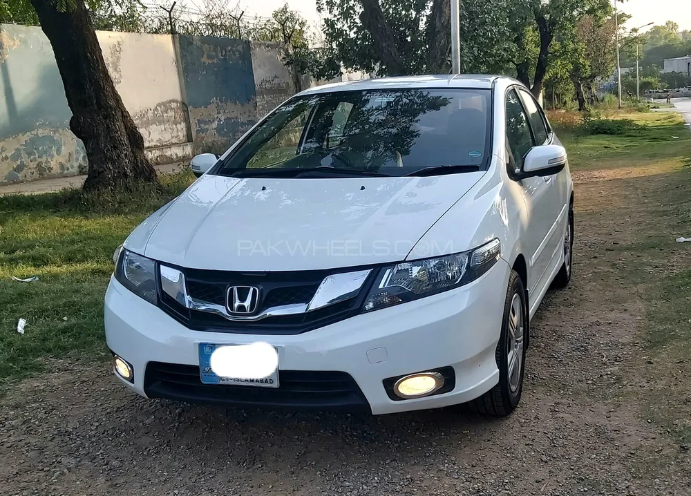Honda City 2018 for Sale in Islamabad Image-1