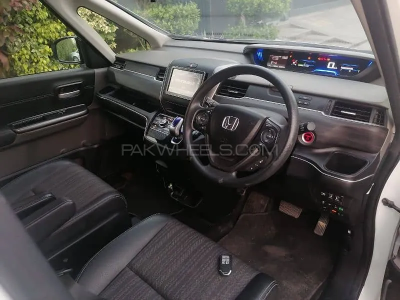 Honda Freed 2019 for Sale in Lahore Image-1
