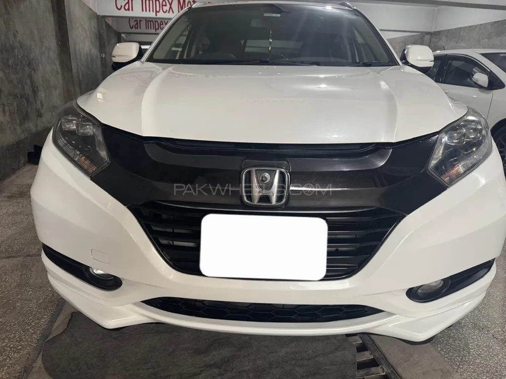 Honda Vezel 2016 for Sale in Lahore Image-1