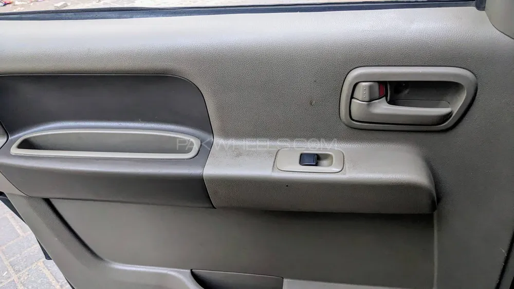 Mazda Scrum Van 2011 for Sale in Karachi Mazda Scrum Van 2011 for Sale in Karachi Image-9