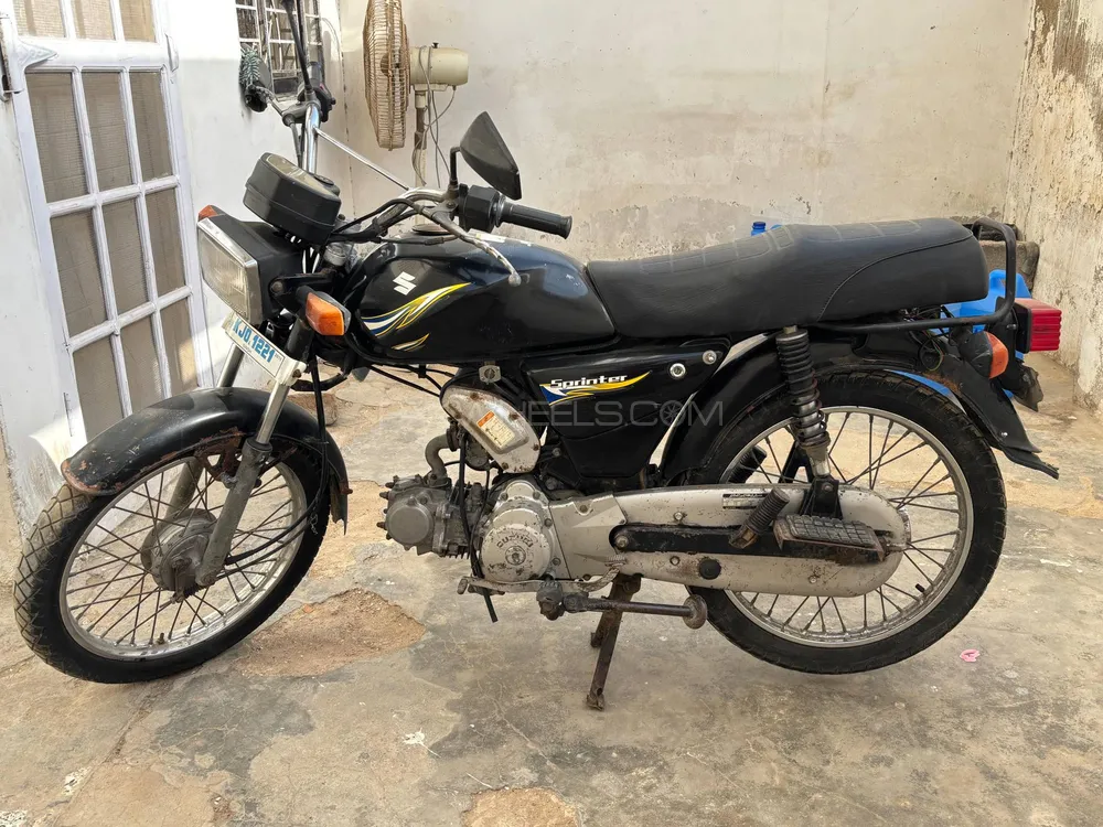 Suzuki Sprinter 2016 for Sale Image-1