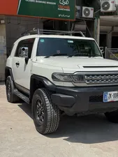 Toyota Fj Cruiser Automatic 2011 for Sale