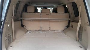 Toyota Land Cruiser 
LC 300
2023/ 2024
LC 300 
pearl White