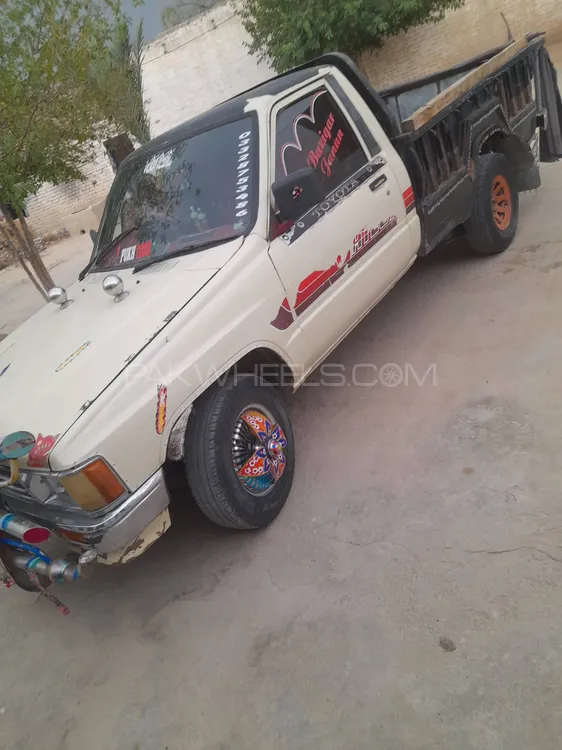 Toyota 86 1986 for Sale in Kohat Image-1