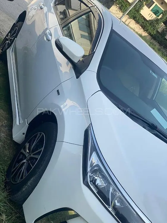 Toyota Corolla 2018 for Sale in Islamabad Image-1