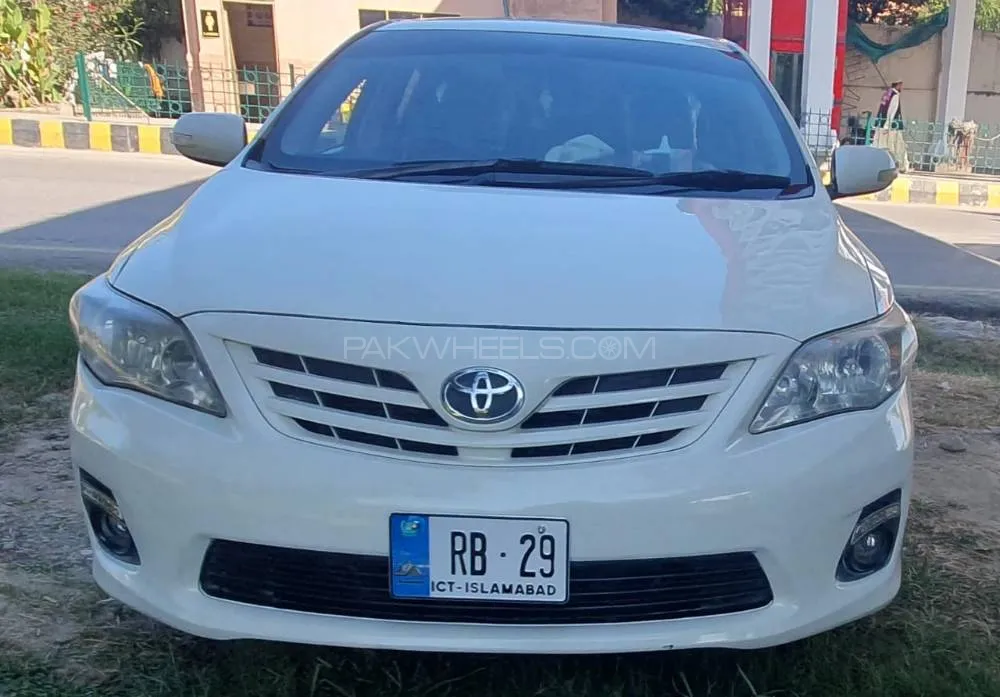 Toyota Corolla 2011 for Sale in Islamabad Image-1