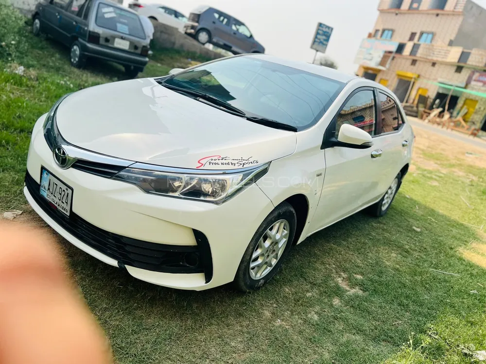 Toyota Corolla 2018 for Sale in Gujranwala Image-1
