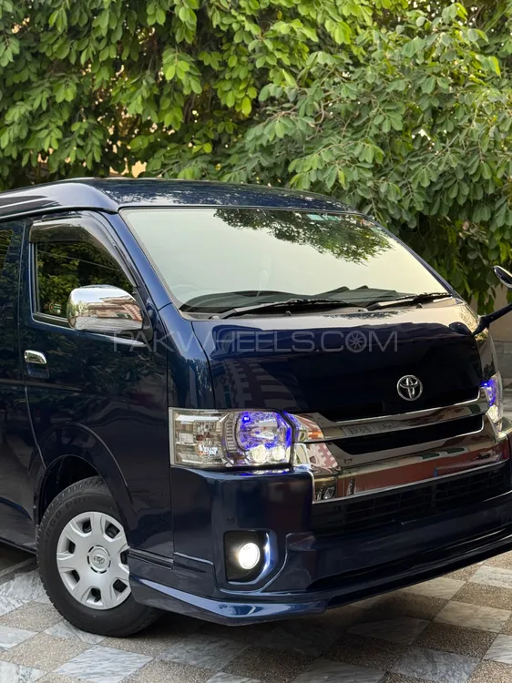 Toyota Hiace 2019 for Sale in Kharian Image-1
