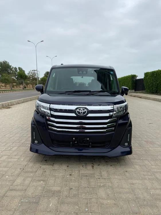 Toyota Roomy 2021 for Sale in Lahore Image-1