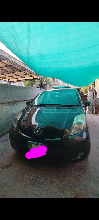 Toyota Vitz 2013 for Sale in Lahore Image-1