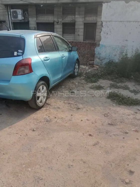 Toyota Vitz 2007 for Sale in Gujranwala Image-1