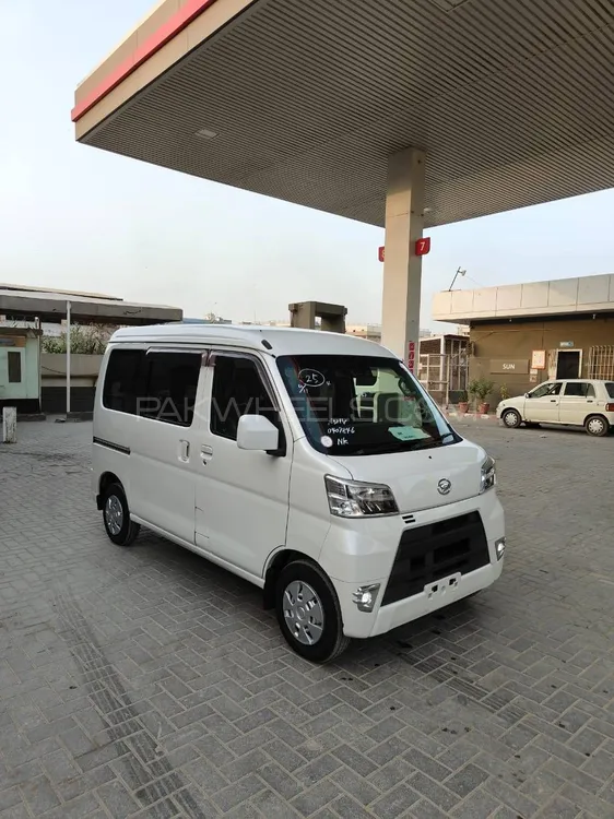 Daihatsu Hijet 2019 for Sale in Quaid Abad Image-1