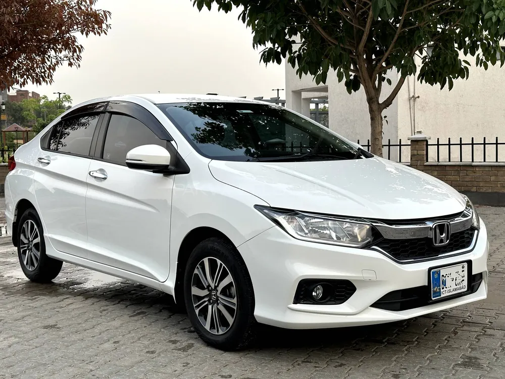 Honda City 2022 for Sale in Islamabad Image-1