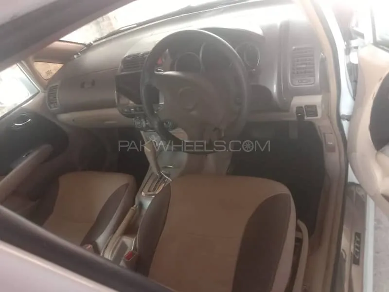 Honda City 2004 for Sale in Gujranwala Image-1