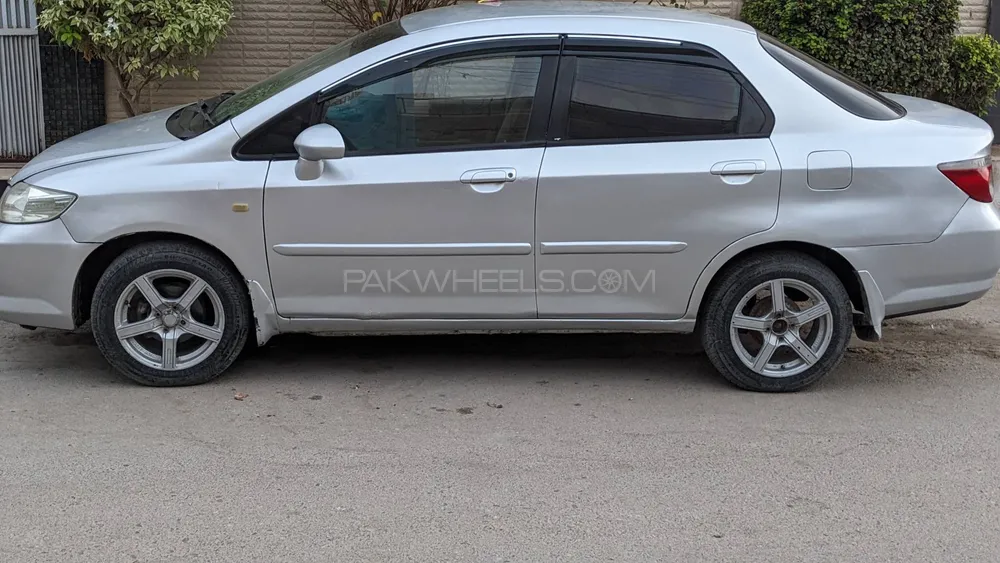 Honda City 2007 for Sale in Karachi Image-1