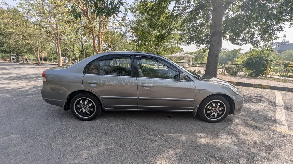 Honda Civic 2005 for Sale in Islamabad Image-1