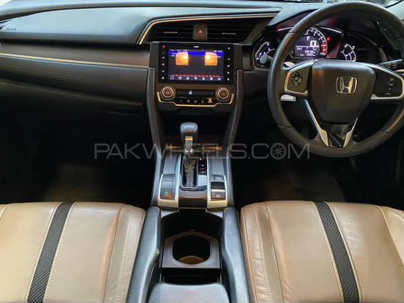 Honda Civic 2018 for Sale in Karachi Image-1