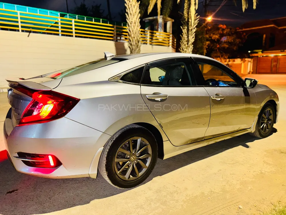Honda Civic 2018 for Sale in Karachi Image-1