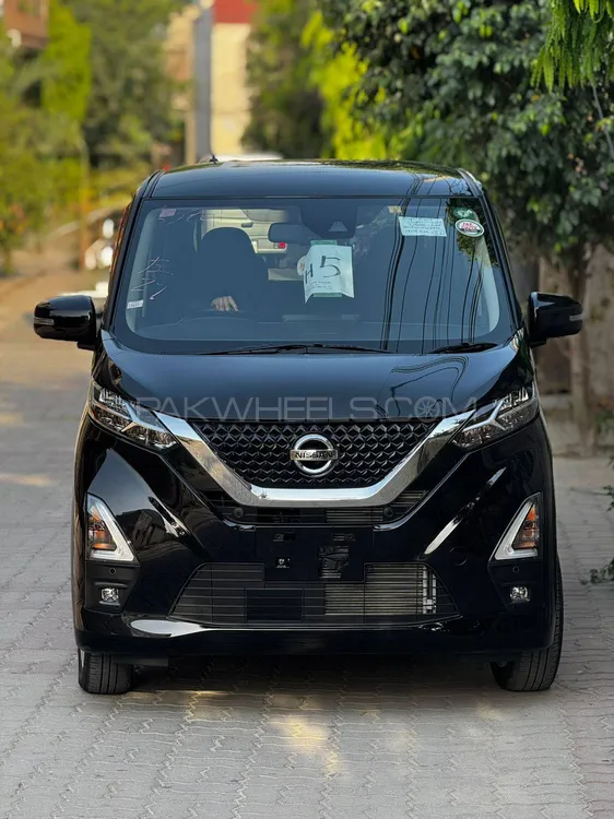 Nissan Dayz 2022 for Sale in Sialkot Image-1
