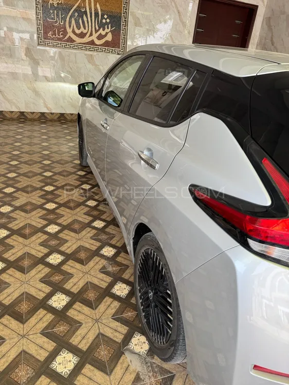 Nissan Leaf 2022 for Sale in Multan Image-1