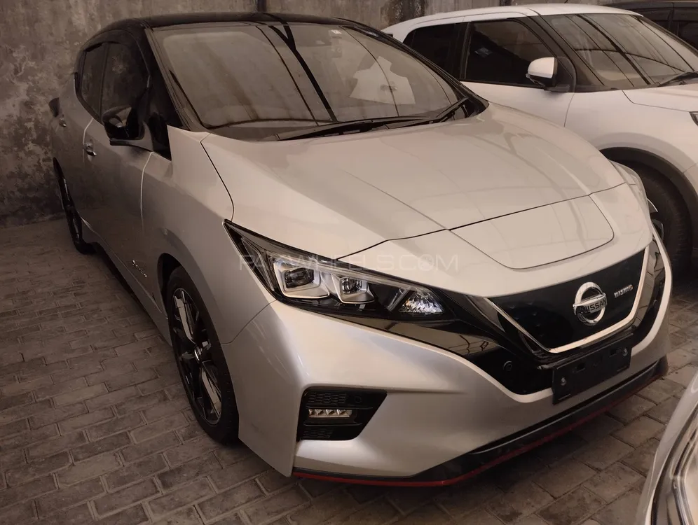 نسان لیف 2020 for Sale in لاہور Image-1
