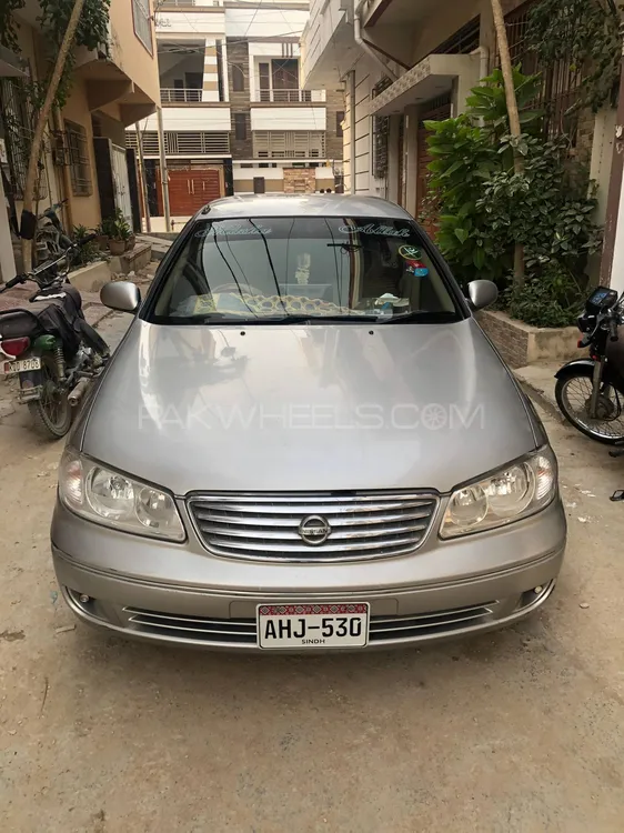 Nissan Sunny 2005 for Sale in Karachi Image-1