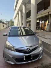 Toyota Vitz F 1.0 2012 for Sale