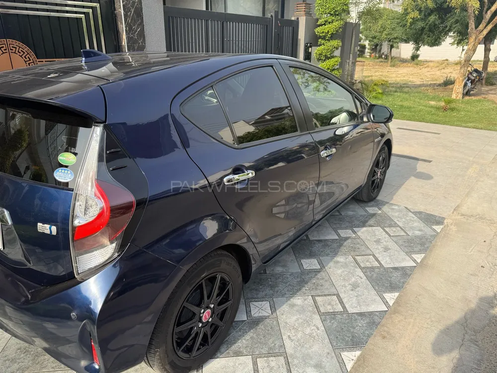 Toyota Aqua 2020 for Sale in Lahore Image-1