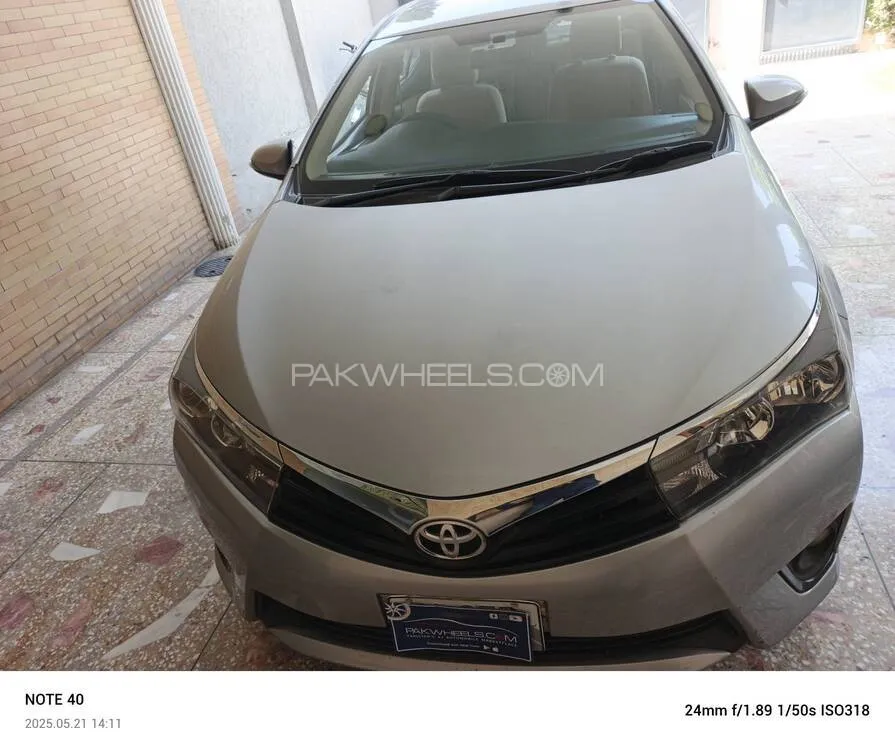 Toyota Corolla 2015 for Sale in Peshawar Image-1