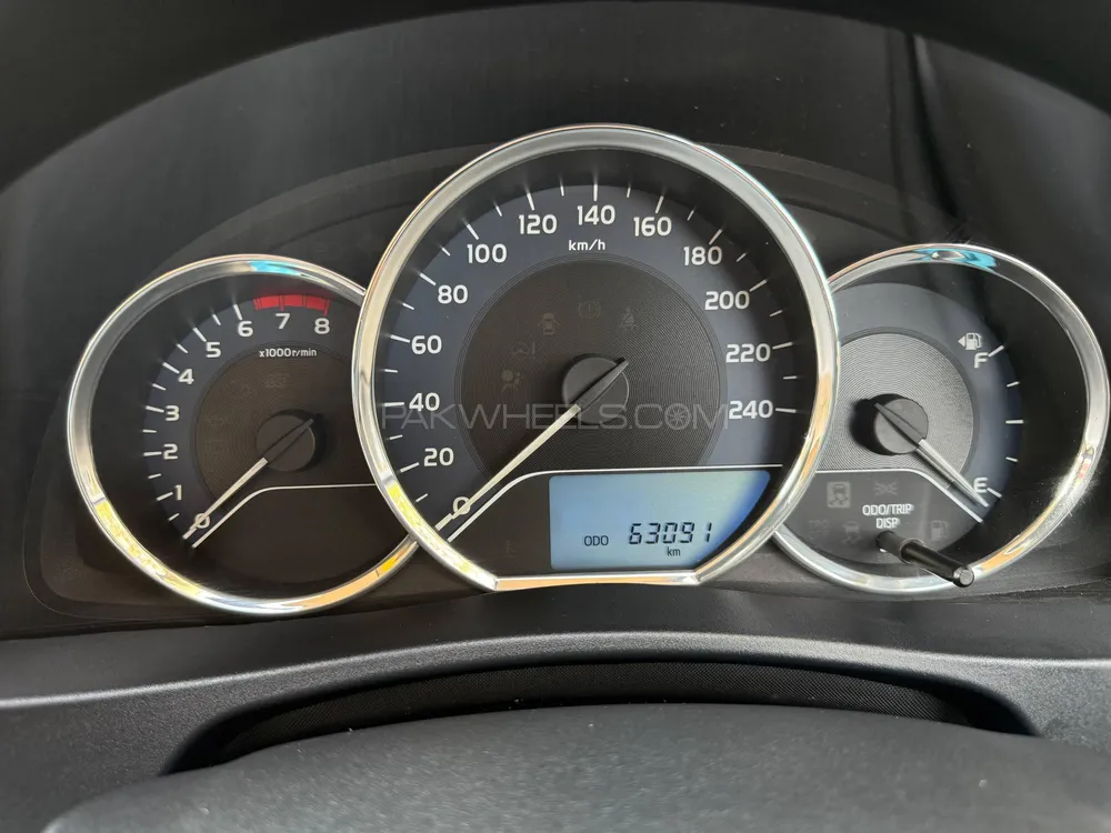 Toyota Corolla 2019 for Sale in Islamabad Image-1