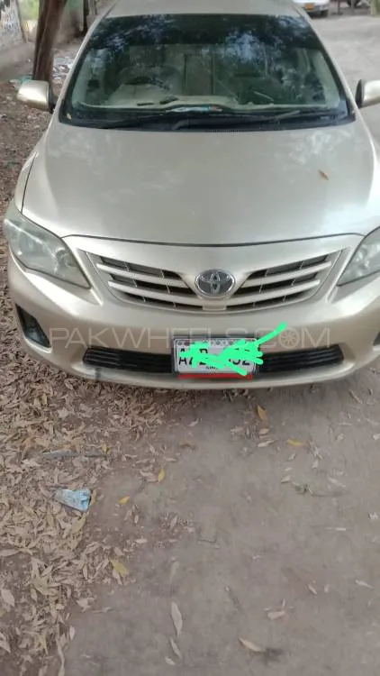 Toyota Corolla 2013 for Sale in Karachi Image-1