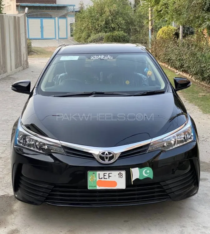 Toyota Corolla 2018 for Sale in Arifwala Image-1