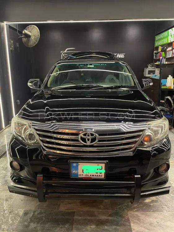 Toyota Fortuner 2014 for Sale in Islamabad Image-1