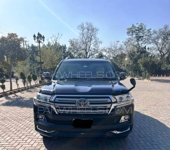 Toyota Land Cruiser 2016 for Sale in Lahore Image-1