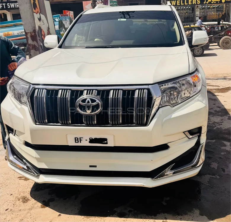Toyota Prado 2011 for Sale in Islamabad Image-1