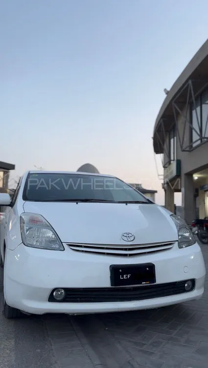 Toyota Prius 2009 for Sale in Faisalabad Image-1