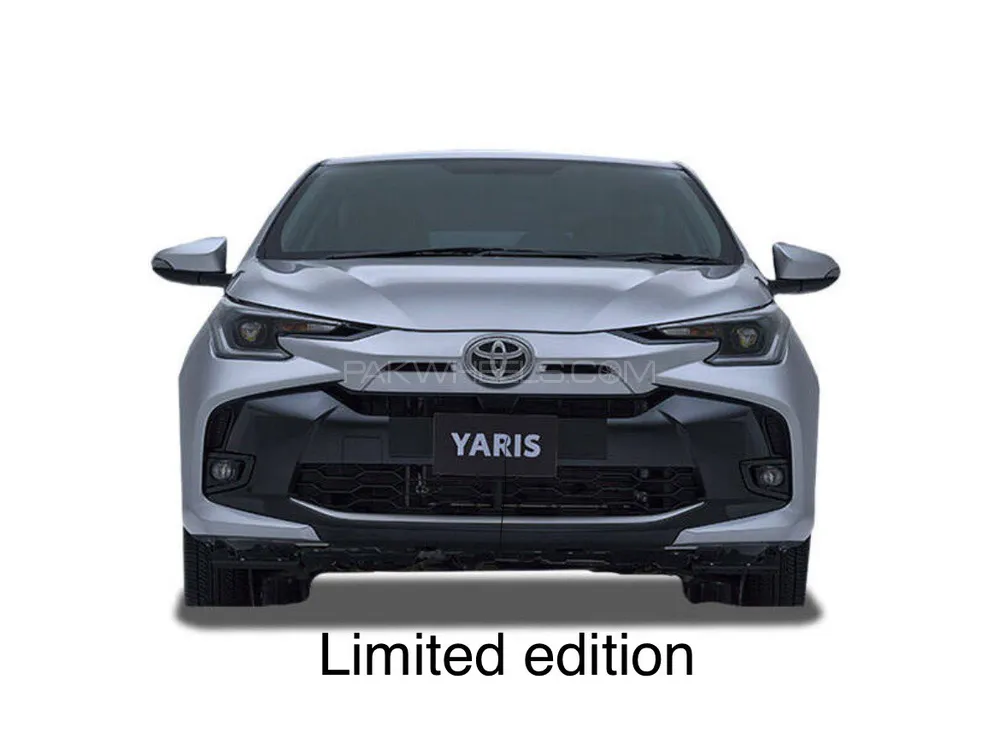 ٹویوٹا یارس سیڈان 2025 for Sale in کراچی Image-1