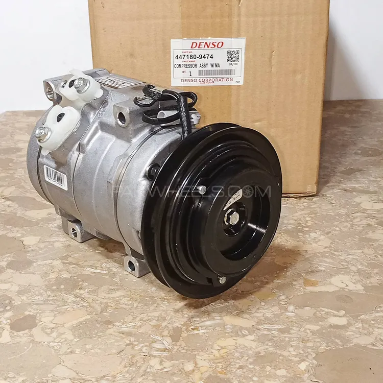 Genuine Ac Compressor for Fortuner / Land Cruiser/ Hiace Image-1