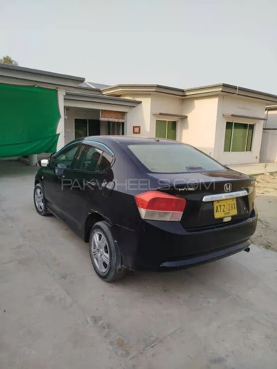 Honda City 2010 for Sale in Jauharabad Image-1