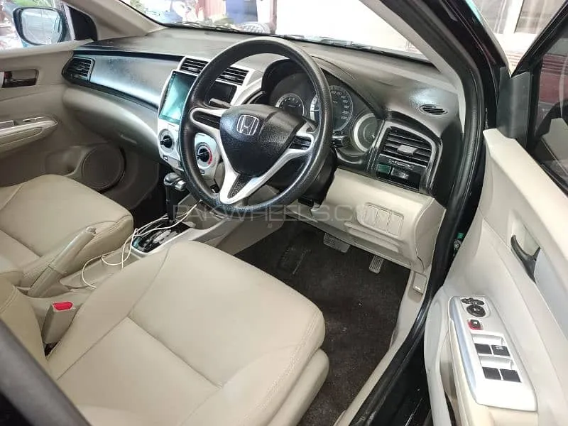 Honda City 2018 for Sale in Faisalabad Image-1