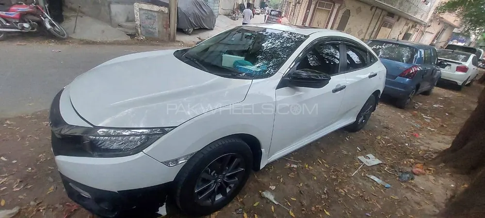 Honda Civic 2021 for Sale in Lahore Image-1