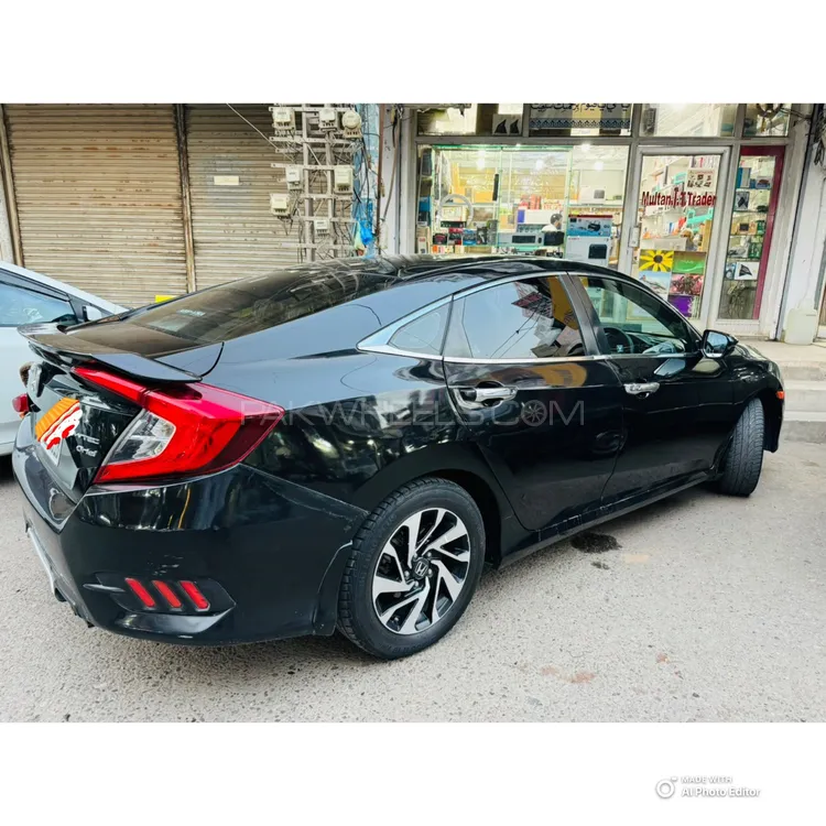 Honda Civic 2017 for Sale in Multan Image-1