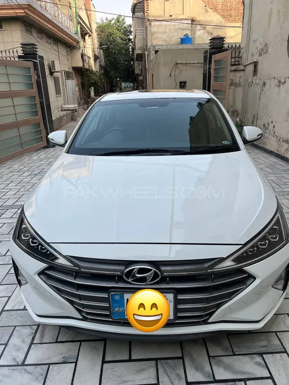 Hyundai Elantra 2021 for Sale in Faisalabad Image-1