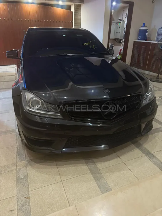 Mercedes Benz C Class 2012 for Sale in Karachi Image-1