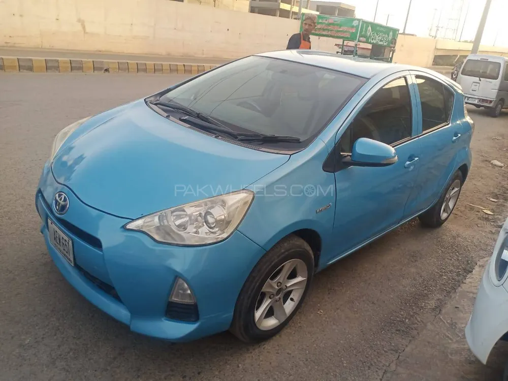 Toyota Aqua 2014 for Sale in Multan Image-1