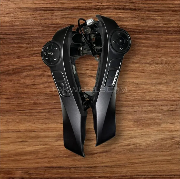 Toyota Aqua Multimedia Steering Switch... Image-1