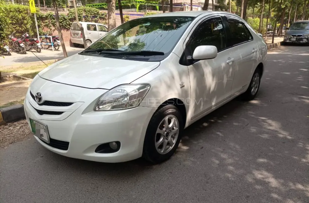 Toyota Belta 2006 for Sale in Lahore Image-1