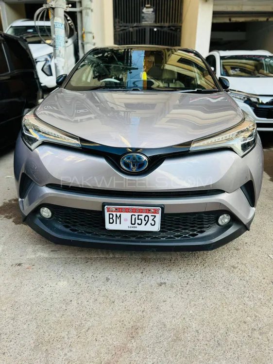Toyota C-HR 2018 for Sale in Karachi Image-1